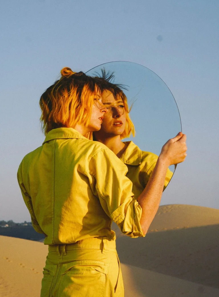 Indie-Pop Princess Tessa Violet Drops Bad Ideas