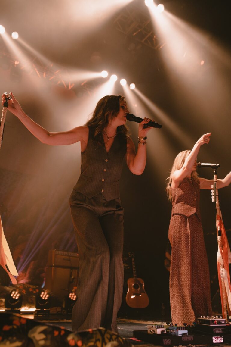 Photo Gallery: Aly & AJ at the House of Blues