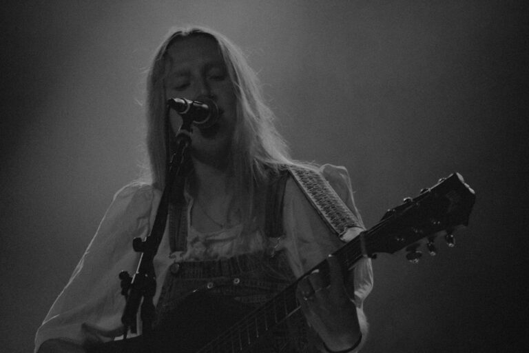 Billie Marten Gains a Newfound Love for Boston at the Sinclair