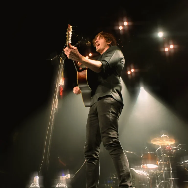 Photo Gallery: Dean Lewis at the Royale
