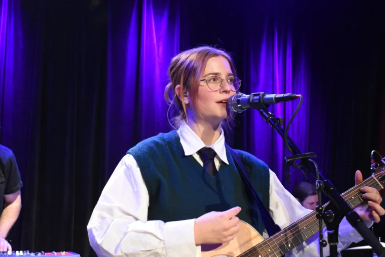 Photo Gallery: Haley Blais at The Red Room