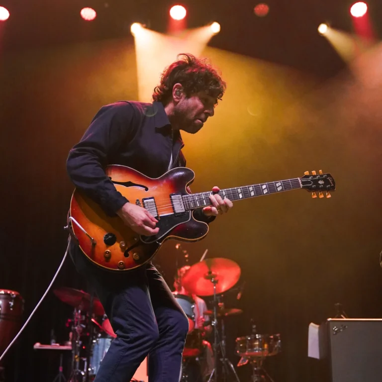 Photo Gallery: Dawes at Roadrunner
