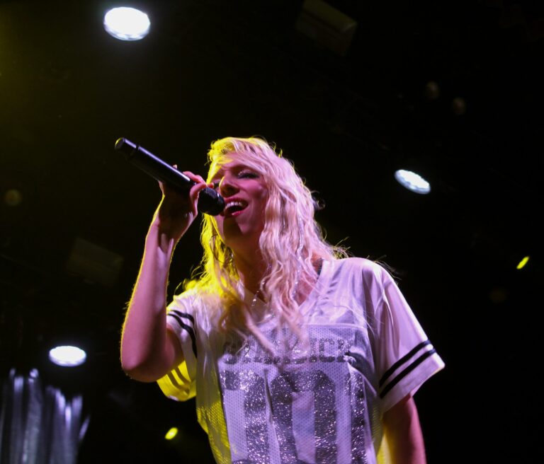 Photo Gallery: Maude Latour at the Royale