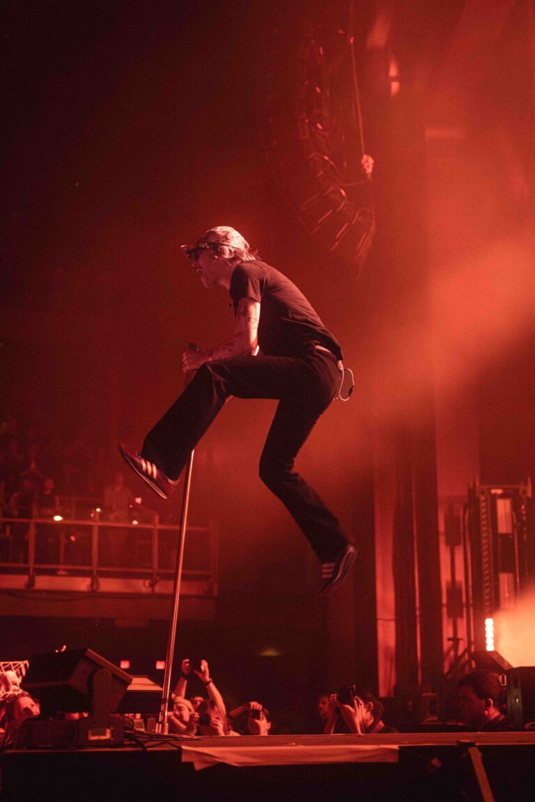 Photo Gallery: Cage The Elephant at MGM Music Hall