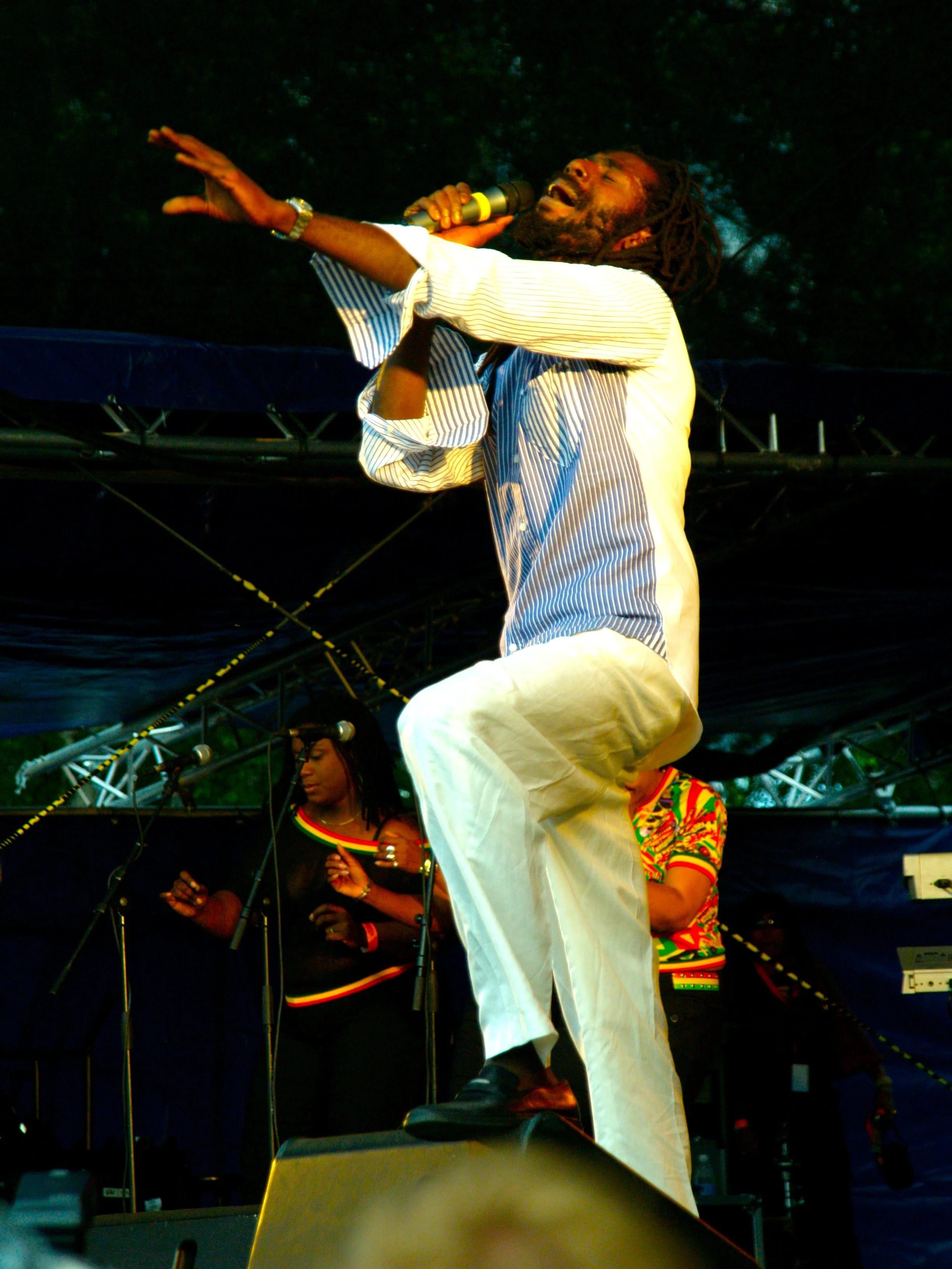   Buju Banton performing.  